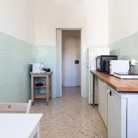 アパート Finestra Sul Giardino By Wonderful Italy *